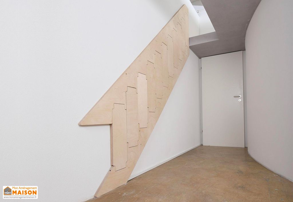 Escalier pliable en bois Ultra Light : 130 à 315 cm – finition HPL blanc -  Klapster
